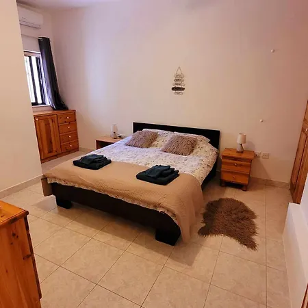 Private One-bedroom Simplicity&serenity Is-Swieqi